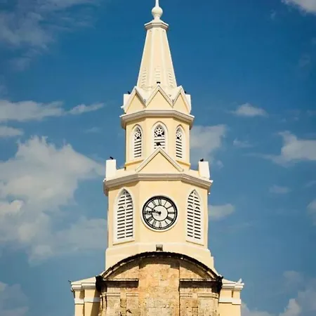 La Iglesia Centro Historico * Cartagena